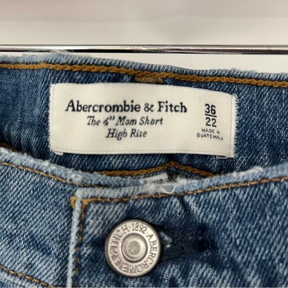 NWT A&F 22 PLUS 4” Mom Short Curve Love Dark 36/22 high rise 0853 - Picture 4 of 12